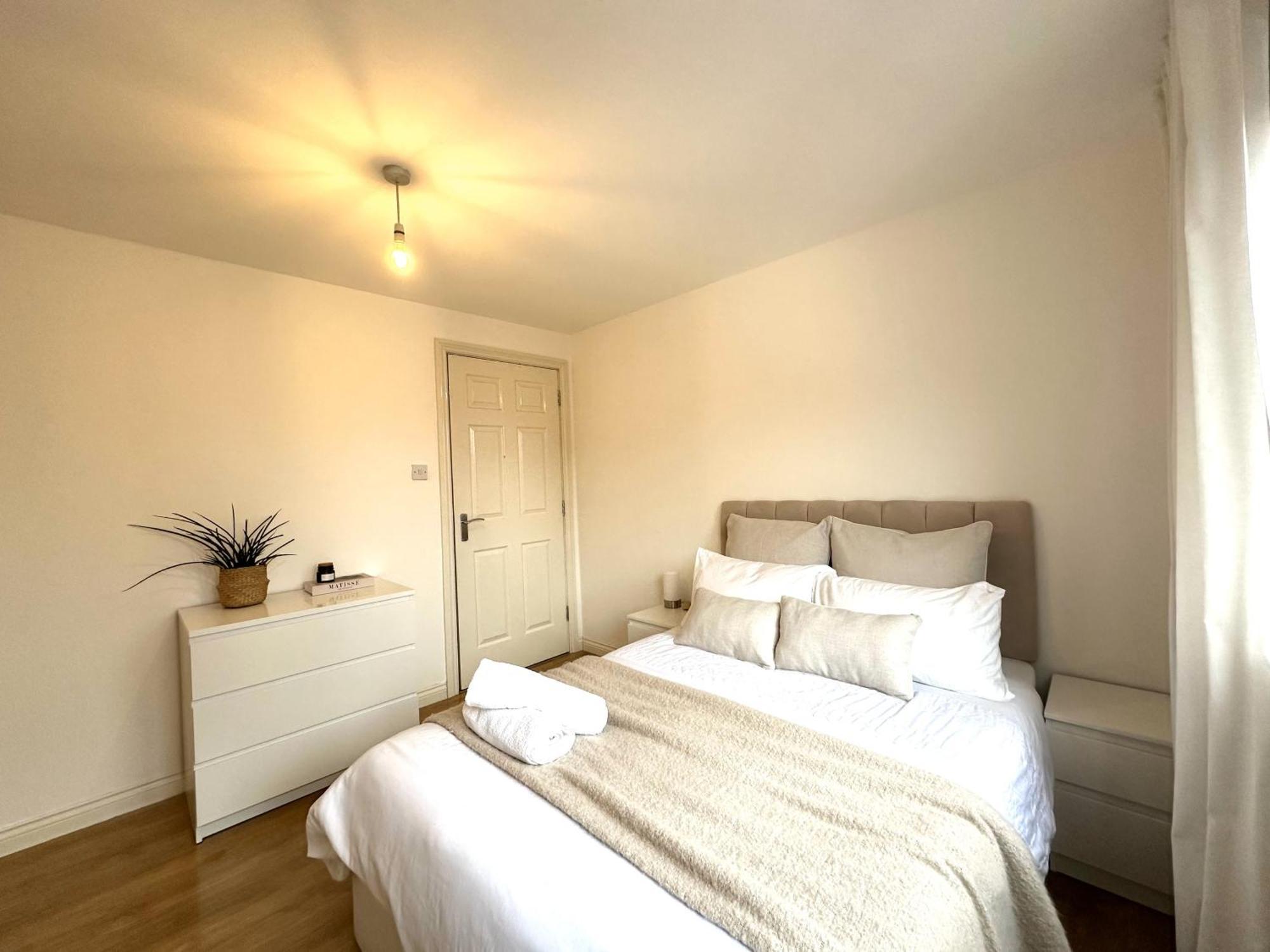 Private Room With En-Suite And Parking In Shared Flat Glasgow Exterior foto